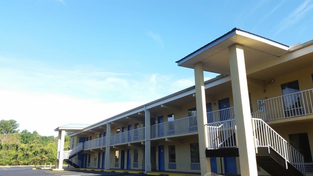 Royal Inn Alachua Exterior photo